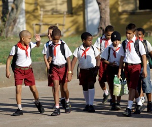 Este lunes 5 volvieron a llenarse las aulas de Santiago de Cuba (+ Fotos)