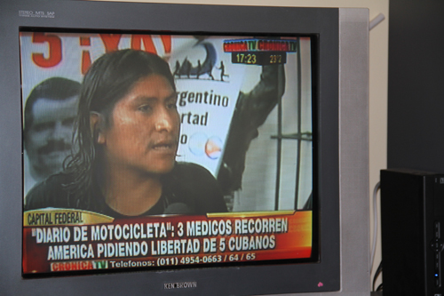  Canal Crónica TV reporteando a Sembrando Caminos