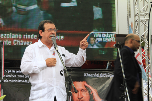 Habla Embajador de Cuba en Acto por Chavez en Argentina