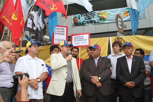 Ministro de Ecuador Carlos Velastegui